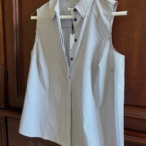 Sleeveless navy/white strip blouse